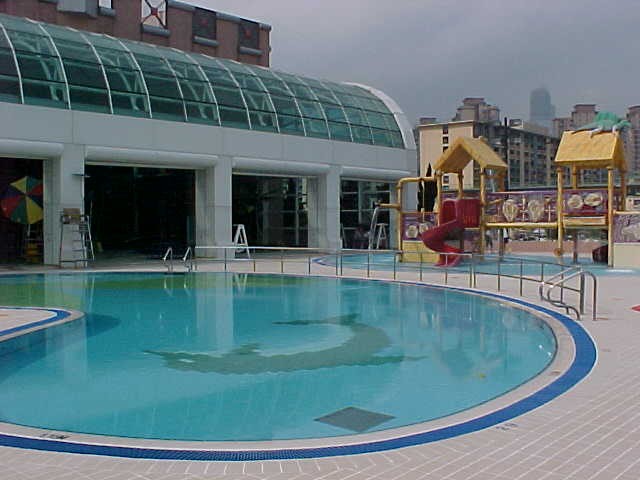 觀塘游泳池：迦南游泳學校 - Cannon Swimming School